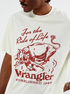 The Wrangler x PacSun For The Ride Of Life T-Shirt captures the spirit of adventure. With short sleeves, a crew neckline, and a bold "For the Ride of Life" graphic on the front, it also features a classic Wrangler logo graphic at the upper back for a timeless touch. Vintage Shirt Design, Trending Graphic Tees, Cool Shirt Designs, Pacsun Mens, Wrangler Shirts, Work Inspiration, Men's Graphic T Shirt, Top Graphic Tees, Men's Shirts