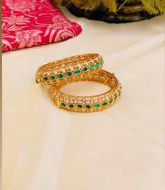 Elegant Indian bangles set with Kundan work kada, Gold Bangles, Wedding Bangles, Indian Pakistani Wedding Jewelry, Bridesmaids bangles Details :- Stone - Kundan Metal - Brass Quality - Fine Brass Metal  Closure:- Screw Type Plating:- Gold Plated Openable bangle in 22 k gold plating Beautiful Looks at One Glance - with Intricate gold plated creates Glamorous Reflections and adds Luxurious Looks. Ready to ship from Indian To measure the size of the bangle: Please refer to the size guide in the pic Green Bangle Bracelets For Wedding, Festival Bangle For Marriage With Stone Work, Festive Marriage Bangle With Stone Work, Temple Jewelry Style Bangle For Marriage, Green Bracelets For Wedding And Festive Occasions, Festive Green Bracelets For Wedding, Wedding Bangle Openable, Green Wedding Bracelets For Festive Occasions, Green Festive Wedding Bracelets