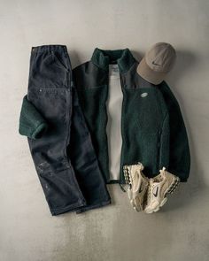 Vintage Winter Outfits Men, Y2k Fashion Mens, Winter Masc Outfits, Streetwear Y2k Men, Vintage Streetwear Men Outfits, Fits Back To School, Workwear Fashion Men, Outfit Inspiration Men, Indie Outfits Men