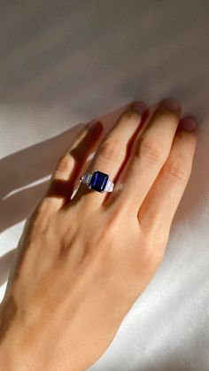 Silver Sapphire Engagement Rings, Saphire Engagement Ring Silver, Blue Sapphire Wedding Rings, Cartier Sapphire Ring, Ring Sapphire, Sapphire Rings Engagement, Blue Sapphire Ring, Sapphire And Diamond Engagement Ring, Blue Ring