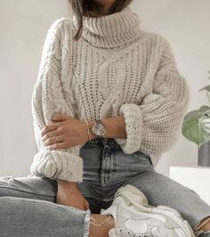 Bakery Ideas, Pullover Outfit, Food Cake, Ideas Quotes, Mode Inspo, Casual Winter Outfits, 가을 패션, Outfits Casual, Mode Inspiration