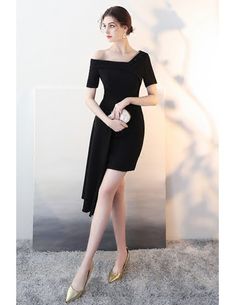 Black Asymmetrical Formal Short Party Dress with Sleeves Party Dress With Sleeves, Formal Dresses Short Tight, Gaun Dress, Gaun Koktail, Party Dresses With Sleeves, Cheap Cocktail Dresses, Tight Dress Outfit, Black Dresses Classy, Black Homecoming Dress