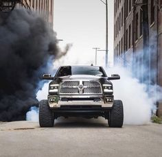 this a 4th gen dodge Cummins Cummins Diesel Trucks, Truck Builds, Dodge Diesel Trucks, Dodge Diesel, Chevy Diesel Trucks