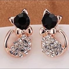 Brand New Same Day Shipping Excellent Quality Kitty Cat Earrings Gold Body Clear Crystal Stones Kitten Earrings, Cat Earrings Studs, Womens Earrings Studs, Cat Jewelry, Bow Earrings, Rhinestone Studs, Square Earrings, Cat Earrings, Cat Stuff