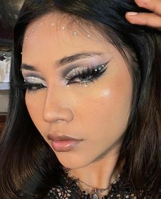 Rhinestone Makeup, Smink Inspiration, Makijaż Smokey Eye, Dope Makeup, Edgy Makeup, Makeup Eye Looks