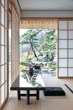 Japanese landscapes heavily influenced Liaigre's interiors for this house of five buildings, designed by architect Kengo Kuma. Zen Interior Design, Zen Interiors, Christian Liaigre, Japanese Interiors, 1930s House, French Interiors, Kengo Kuma, Japanese Interior Design, Japanese Landscape