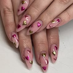 Chrome Nails Designs Valentine, Metallic Valentine Nails, Nails Chrome Hearts, Chrome Valentines Nails, Chrome Valentines Day Nails, Aura Nails Valentines Day, Valentine’s Day Nails Crome