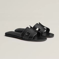 In Excellent Condition. Oran Hermes Sandals, Black Calf Leather Sandals For Summer, Black Calf Leather Sandals For Spring, Luxury Black Sandals With Leather Lining, Hermes 2023, Hermes Sandals, Hermes Oran Sandals, Hermes Style, Designer Slides