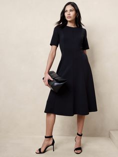 Soft Touch Scuba Seamed Midi Dress | Banana Republic Factory Wedding Photographer Attire, Dresses For Women Classy, Classic Black Dress, Business Formal Dress, Black Dress With Sleeves, Scuba Fabric, Scuba Dress, Essential Dress, Banana Republic Factory