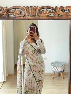 Sari India, One Minute Saree, Pleated Saree, Floral Print Sarees, Full Sleeve Blouse, Floral Saree, White Saree, Ready To Wear Saree, Chiffon Fashion