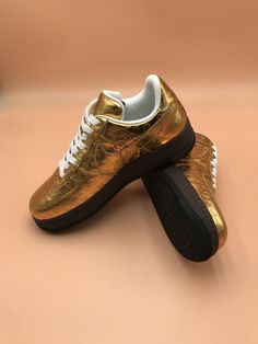 Nike Air Force 1 x Louis Vuitton Gold For Men Lv Print, Bag Guide, Nike Swoosh Logo, Swoosh Logo, Louis Vuitton Shoes, White Nike, Nike Swoosh, Virgil Abloh, New Handbags