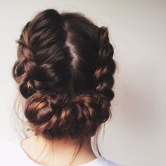 Brunette with milk maid braids Fishtail Braid, Penteado Cabelo Curto, Braids For Long Hair, Hair Envy, Pretty Hair, Hair Stuff, Cool Haircuts, Hair Dos, Cute Hair