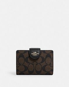 COACH® Outlet | Medium Corner Zip Wallet With Quilting Coach Medium Corner Zip Wallet, Coach Wallet Aesthetic, Coach Wallets For Women, Wallets Coach, Wallets Designer, Woman Wallet, Wallets Women, Scrapbook Gift