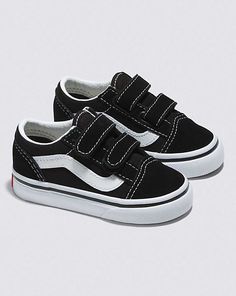 Vans | Toddler Old Skool V Black Shoes 90s Toddler Shoes, Shoes For Kids Png, Kids Shoes Cc, V In Black, V Black, Vans Toddler, Surf Gifts, Vans Store, Knit Jeans