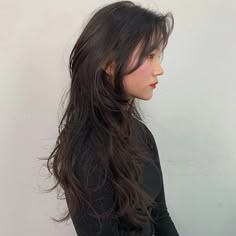 Kpop Hair Color, Haircuts For Long Hair With Layers, Hair Inspiration Long, Bella Hair, Layered Haircuts For Medium Hair, Punk Hair