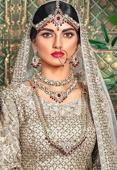 (Nickel Free Costume jewelry) A beautiful traditional Bridal Set with necklace which can be adjusted at the back and style drop earrings, all made with high quality Swarovski Crystals and have lifetime guarantee on them. Comes as; Can be bought together, mix and match or separates. (More accessories can be made too) 1.Choker Necklace 2.Drop Earrings 3.head piece  tika. Made of Swarovski Crystals and Tin Alloy metal.  - Can be bought as a set or separates. -Handcrafted Jewelry in London -Earrings for Pierced earrings, can be made as Clip On if needed, -Nickel Free Jewelry for sensitive ears -Perfect For Weddings, Bridal Wear,separates for Parties. -Life Time Guarantee on Crystals. Colour Combo- Plating: Antique Gold. Accent stone: cream pearl,RED Secondary Stone: Crystal Golden Shadow, Crea Heavy Red Dupatta With Traditional Drape, Traditional Heavy Red Dupatta, Heavy Anarkali Dupatta For Wedding, Anarkali Heavy Dupatta For Wedding, Elegant Red Meenakari Dupatta, Elegant Bridal Sets With Zari Work For Ceremonial Occasion, Elegant Bridal Sets With Zari Work For Ceremonial, Traditional Heavy Dupatta, Elegant Heavy Dupatta For Festivals