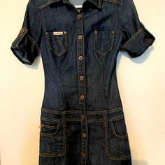 Adorable Roxanne Dark Wash Blue Denim Utility Dress By Frankie B!! Timeless Closet Staple. Super Versatile Style Options And Is Sure To Be One Your Go-To Faves To Dress It Up Or Down!! Form Figure Flattering - Size 4 Timeless Closet, Utility Dress, Closet Staples, Versatile Style, Blue Denim, Size 4, Like New, Mini Dress, Womens Dresses