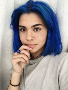 //11:22 am// @jettelag ig: idfcemely Short Blue Hair Styles, Blue Hair Makeup, Blue Hair Ombre, Blue Short Hair, Blue Hairstyles, Blue Hair Girl, Background Hair, Brazilian Lace Front Wigs, Hot Hair Colors