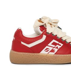 The Dude Red Leather are a must-have for every wardrobe. Crafted from premium black calfskin, they feature a caramel sole and modern design details. A perfect sneaker for every day. Perfect Sneakers, Us Man, Red Leather, Calf Skin, Design Details, Modern Design, Kids Outfits, Wardrobe, Sneakers