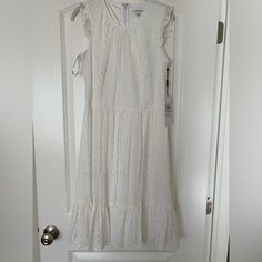 Nwt Calvin Klein White Sundress. Size 6. See Pictures For Measurements. Smoke And Pet Free Home. Elegant Lined Midi Dress For Daytime, Elegant Daytime Lined Dresses, Calvin Klein A-line Midi Summer Dress, Calvin Klein Midi Dress For Brunch, Calvin Klein Spring Daywear Dresses, Calvin Klein A-line Midi Dress For Summer, Calvin Klein Midi Length Dresses For Daywear, Elegant Calvin Klein Midi Dress For Daywear, Calvin Klein Fitted Dress For Day Out