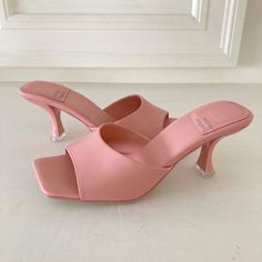 Nwot Jeffery Campbell Anthropologie Square Toe Pink Leather Mules/Heels Sz 6 New Without Tags, Tried On Fast Shipping Luxury Pink Slip-on Mules, Free People Clogs, Mules Heels, Platform Clogs, Clog Heels, Block Heel Shoes, Jeffrey Campbell Shoes, Pink Heels, Pink Suede