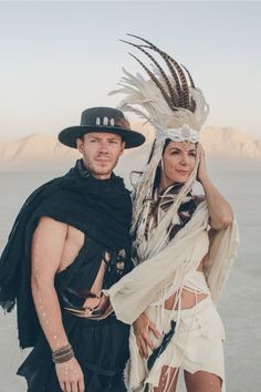 Burning Man Couple, Electro Festival Outfit, Coachella Theme Party, Coachella Theme, Men Festival Outfit, Burning Men, Burning Man Costume, Burning Man Fashion, Burning Man Outfits