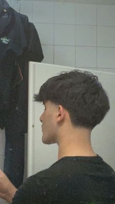 Taper With Long Hair Boy, Low Skin Taper Fade, Clean Taper Fade, Fluffy Hair Taper Fade, Taper Fade Low Haircut, Lowfade Taper Straight Hair, Low Taper Back, Low Taper Haircut Straight Hair, Low Taper Messy Top