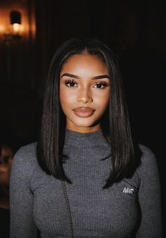 Plain Makeup Looks, Grown Woman Era, Knotless Box Braids Hairstyles, Hairstyles Knotless, Hairstyles Simple, Knotless Box Braids, Hairstyles Inspiration, Simple Hairstyles, Bob Wig