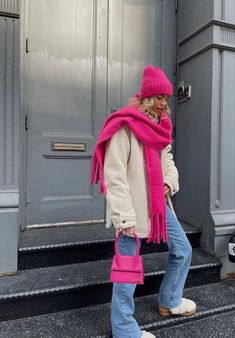 Look Rose, Skandinavian Fashion, Winter Fashion Outfits Casual, Winter Outfits Cold, Outfits Winter, Outfits With Hats, Winter Mode, Sporty Chic, Outfit Inspo Fall