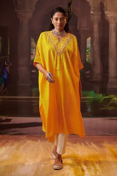 Yellow silk kaftan with placed zardozi embroidered floral motifs on a bandhani patterned base. Comes with pant. - Aza Fashions Yellow Kaftan, Bandhani Pattern, Pant For Women, Pink City, Silk Kaftan, Yellow Silk, Silk Embroidery, Floral Motifs, Aza Fashion