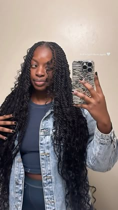 Boho hairstyle Bohemian Passion Twist Color, Marley Twists On Natural Hair, Layered Senegalese Twists, Boho Marly Twist, Goddess Marley Twists Long, Passion Boho Twist, Layered Twists Braids, Invisible Boho Locs, Hair Styles Protective Hairstyles