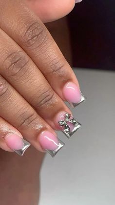 Blue French Tip Ideas, French Top Square Nails, Chrome Junk Nails, Overlay Nails Ideas, Short Chrome French Tip Nails, Duck French Tip Nails, Nails Acrylics Short, Short Chrome Nails Designs, Short Nail Inspired