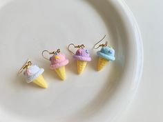 Cute gift for ice cream lovers!! Material: resin, gold plated 4 different colors: - Blue - Pink - Purple - White Finish: - Hook - Huggies The price is for 1 pair of earrings. Very cute design and great quality Check our store to see more cute handmade jewelry Shipping: All orders will be shipped out within 1-2 business days after the order has been received. Ship from Anaheim, CA the US United States: USPS first class mail on all orders. Please contact me if you have any questions! Ice Cream Jewelry, Sherbet Ice Cream, Cream Jewelry, Ice Cream Earrings, Crazy Earrings, Earrings Food, Cute Ice Cream, Funny Earrings, Cream Earrings