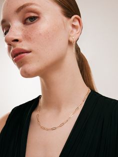 Embrace understated elegance with our 14K Solid Gold Paperclip Necklace. This versatile piece features a sleek link chain design, perfect for effortless layering or as a standalone statement. Crafted from genuine gold, it's a timeless gift for her, symbolizing both style and sophistication.  🌸 Celebrate Mother's Day with our exclusive sale at Valora! Honor the special mothers in your life with our exquisite collection of handmade silver bracelets. Each piece is meticulously crafted, offering a unique and intimate touch. Ideal for those seeking a special, handmade gift, our silver bracelets radiate appreciation and admiration. Don't miss out on our limited-time offers to create unforgettable moments with the mothers you cherish through Valora's thoughtful gifts. 💐 P R O D U C T ∙ D E T A Elegant Paperclip Chain Jewelry For Formal Occasions, Formal Gold Plated Necklace With Paperclip Chain, Formal Sterling Silver Paperclip Chain Jewelry, Formal Gold-plated Necklace With Paperclip Chain, Minimalist 14k Gold Formal Chain Necklace, Minimalist 14k Gold Formal Necklace, Elegant 14k Gold-filled Jewelry With Paperclip Chain, Delicate Yellow Gold Jewelry With Paperclip Chain, Elegant Everyday Jewelry With Paperclip Chain