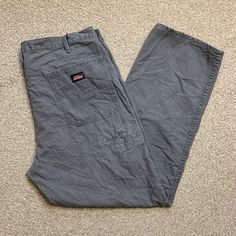 Dickies Vintage Carpenter Trousers Workwear Cargo Pants Straight Leg 42x31.  Has a minor defect on the back (see last photo) but still has plenty of life left in it & NO stains!   Own measurements: Waist: 42 inches Length: 31 inches Rise: 13 inches Leg opening (flat across/width): 9.5 inches   Message for quote on International Delivery.   Check out our other items and feel free to message us for more information :)   S6 Cargo Pants Vintage, Canvas Pants, Dress Attire, Pants Vintage, Pants Straight, Mens Trousers, Cargo Shorts, Cargo Pants, Mens Pants