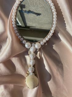 Mermaid-core Seashell Mirror - Etsy Mermaid Bathroom Aesthetic, Mermaid Aesthetic Decor, Pearl Mirror, Mermaidcore Room, Mermaid Core Room, Mermaid Mirror, Mermaid Room Decor, Mermaid Bathroom, Seashell Mirror