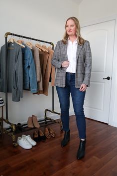 It Outfits, Outfits With Jeans, White Casual Sneakers, Classy Yet Trendy, Basic Essentials, Cardigan Blazer, Black Faux Leather Leggings, Wardrobe Planning, Ageless Style