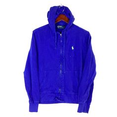 Polo Ralph Lauren Sweatshirt Hoodie Small Blue Full Zip Size/Measurements (Based in inches) Size - Small Pit to pit - 21" Length - 25" Shoulder to cuff - 25" Condition / Details Discoloration found on the front Combined Shipping: We provide combined shipping, please contact us for a quote Blue Athleisure Hooded Jacket For Fall, Blue Sweats With Drawstring Hood For Fall, Blue Hooded Sweats For Streetwear, Blue Sporty Hooded Sweats, Blue Fall Sweats With Drawstring Hood, Blue Athleisure Sweatshirt For Winter, Blue Long Sleeve Sporty Sweats, Blue Fleece Tops With Double-lined Hood, Blue Sweats With Ribbed Cuffs For Winter