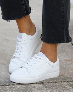 side view of white star sneakers White Flat Sneakers, White Casual Sneakers, Grace And Lace, White On White, White Star, Shoe Insoles, Star Sneakers, Star Designs, Custom Shoes