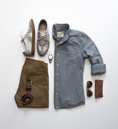 Mens Dockers Outfit, Mens Outfits Dressy, Guys Fashion Casual, Smart Casual Menswear, Minimalist Fashion Men