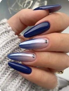 Trendy Nails Ombre Blue, Blue And Gray Ombre Nails, Dark Ombre Nails Almond, Dark Colored Nails Design, Black Blue Ombre Nails, Blue Nail Ombre, Dark Blue Nails Ombre, Blue Ombre Chrome Nails, Black And Blue Ombre Nails