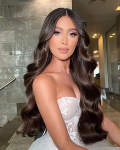 wedding hairstyles Hollywood Glam Hair, Gorgeous Wedding Hairstyles, Hollywood Curls, Long Hair Waves, Guest Hair, Hollywood Hair, Bridesmaid Hair Makeup, Bridal Hair Inspiration