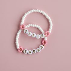 Beaded Daisy kids name bracelet, pink Daisy bracelet. Floral bracelet. Flower girl bracelet. Special gift, customised Just For YOU Beautiful Czech glass seed beads with 7mm letter beads, round 14K gold plated accent beads. For perfect fit please measure wrist before purchasing. Made with elastic transparent cord which might stretch slightly with wear. Knot closure is hidden and secured with glue. Bracelets should be rolled onto the wrist to avoid excess stretching. Made with love. Kids Bracelets Diy Beads, Kids Bracelets Diy, Kids Name Bracelet, Beaded Daisy, Letter Bead Bracelets, Girly Vibes, Girl Bracelet, Flower Girl Bracelets, Bracelet Flower