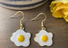 These fun egg earrings are bright and unique. The charms are made from zinc metal alloy and the ear wires are 925 sterling gold & hypoallergenic.. Oc Story, Egg Earrings, Cute Preppy Outfits, Fried Egg, Preppy Outfits, Clay Crafts, Ear Wires, Jewelry Earrings Dangle, Etsy Earrings