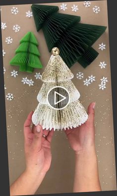 ▷ Credit rassilka_kids Instagram..!! Honeycomb Christmas Tree, Paper Flower Art, Diy Front Porch, Easter Eggs Diy, Front Porch Christmas Decor Ideas, Paper Christmas Tree, Handcrafted Decor, Porch Christmas Decor Ideas, Porch Christmas