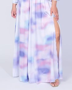 Pair this plus-size pleated maxi skirt with the matching crop top. Floor Length Maxi Skirt, Satin Maxi Skirt, Puff Sleeve Crop Top, Pleated Maxi Skirt, Floor Length Skirt, Printed Maxi Skirts, Satin Maxi, Pleated Maxi, Skirt Fits