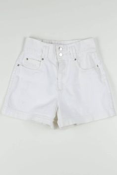 Women's Vintage High Waisted Palmetto's Denim Shorts 335 (sz. 9) White High Waist Denim Shorts, White Mid-rise Jeans With Built-in Shorts, Vintage White Jean Shorts For Spring, Vintage White Jean Shorts, Fitted Washed Jean Shorts For Summer, White Cotton Vintage Jean Shorts, Vintage White Bottoms For Summer, Vintage White Cotton Jean Shorts, Vintage White Cotton Shorts