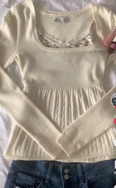 Outfit Ideas For School Coquette, Babydoll Sweater Outfit, Coquette Sweaters, Coquette Sweater, Clean Girl Outfit, Downtown Outfits, Vanilla Girl, Aesthetic Lifestyle