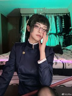 maki zenin cosplay ; jjk Maki Zenin Makeup, Jjk Cosplay Girl, Characters With Glasses, Female Cosplay Ideas, Cosplay Couple