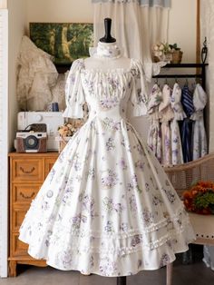 White Viola Cornuta Print Slim Waist Elegant Retro MIdi Dress Retro Midi Dress, Gothic Skirts, Punk Dress, Classic Skirts, Vintage Inspired Fashion, Pin Up Dresses, Outfits With Hats, Lace Fashion, Lolita Dress